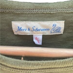 Merz b schwanen army green tee large